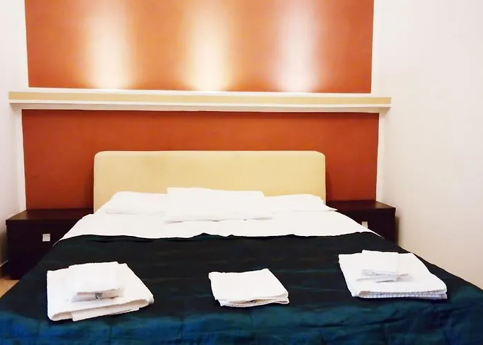 Fourseasons לינה וארוחת בוקר